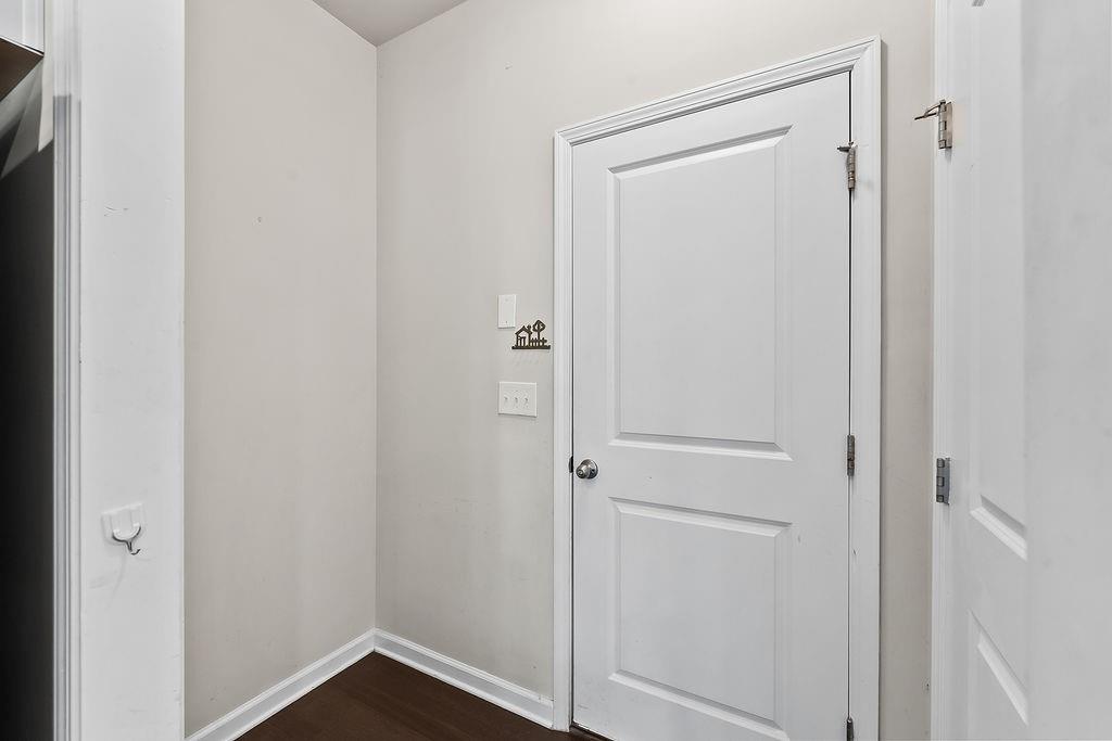 2415 Matlin Way Buford, GA 30519 - Photo 20 of 66 a view of small space