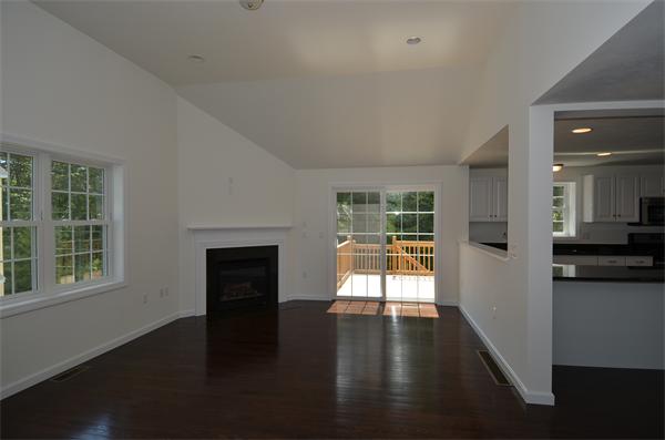 25 Bufton Farm Road Clinton, MA 01510 - Photo 4 of 15 Gallery Image 4