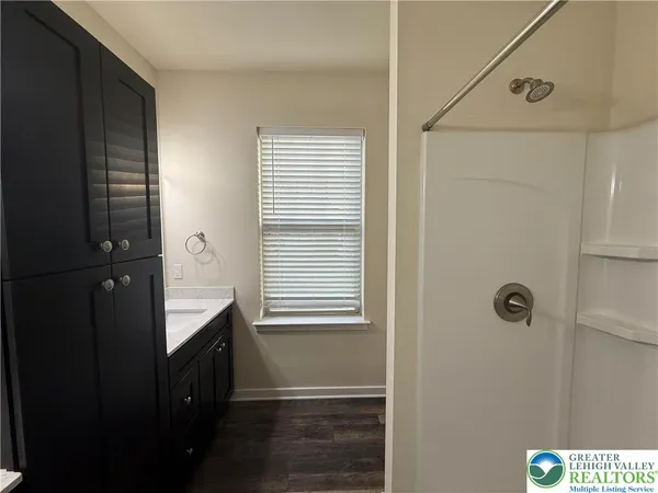 $2,300 | 39 John Alley, Coopersburg, PA 18036