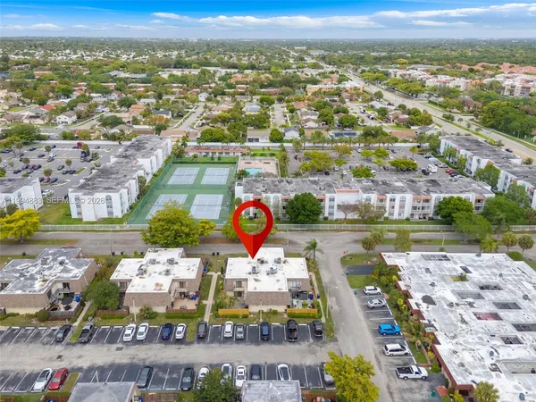 $309,900 | 8106 Southwest 23rd Street, Unit 28A, North Lauderdale, FL 33068