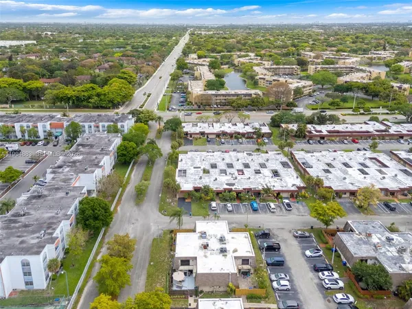$309,900 | 8106 Southwest 23rd Street, Unit 28A, North Lauderdale, FL 33068