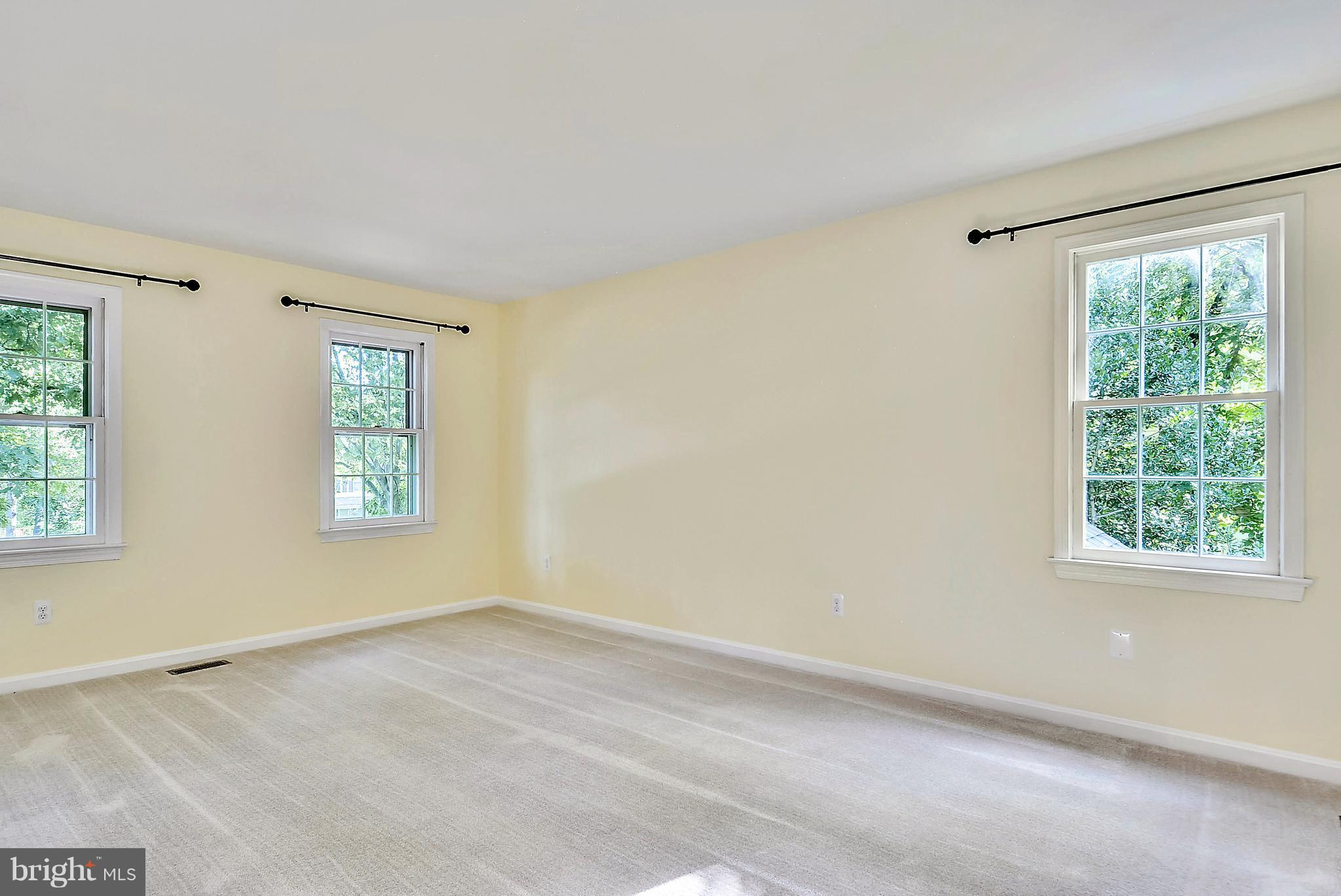 4 Carrollton Road Sterling, VA 20165 - Photo 12 of 28 Bedroom (Master)