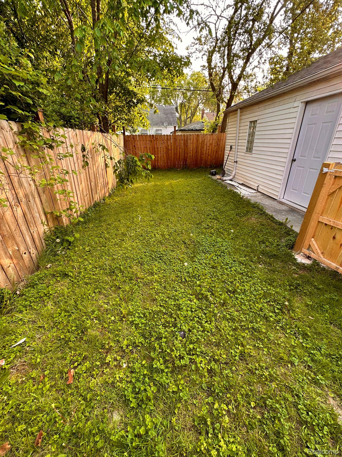20219 Moross Road Detroit, MI 48224 - Photo 19 of 20 Gallery Image 19