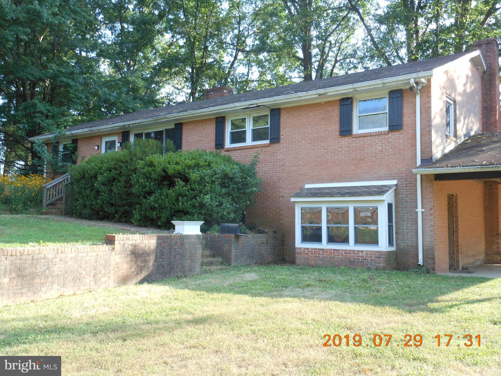 15604 Mountain Track Road Orange, VA 22960 - Photo 9 of 10 Front view