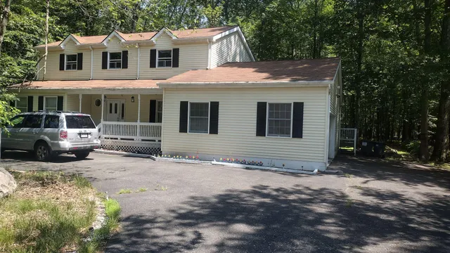 $410,000 | 111 Brewster Way, East Stroudsburg, PA 18301