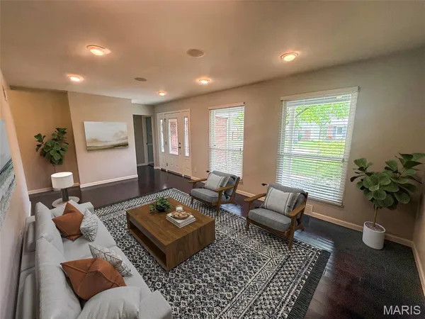 $275,000 | 1449 Friar Tuck Lane, St. Louis, MO 63125