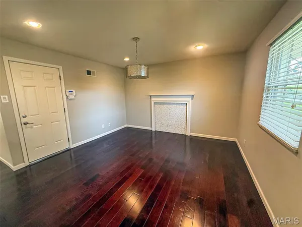 $275,000 | 1449 Friar Tuck Lane, St. Louis, MO 63125