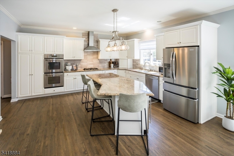 2 Fieldcrest Road Chester, NJ 07930 - Photo 15 of 47