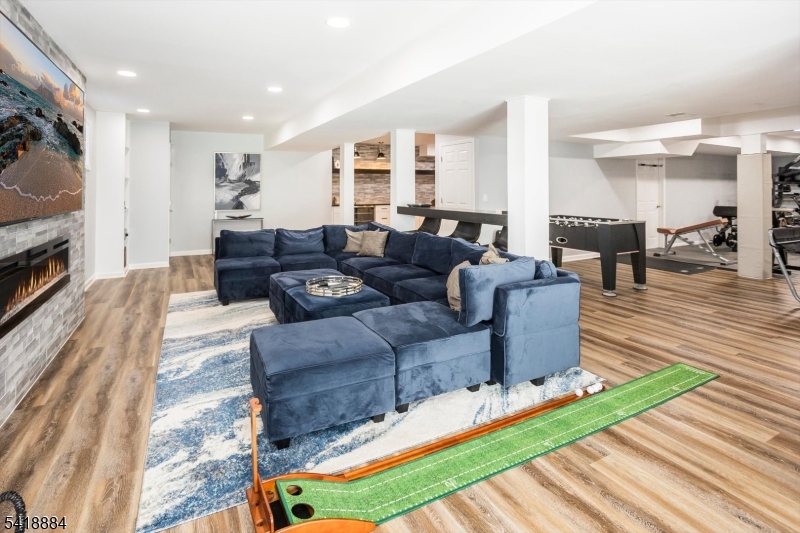 2 Fieldcrest Road Chester, NJ 07930 - Photo 37 of 47