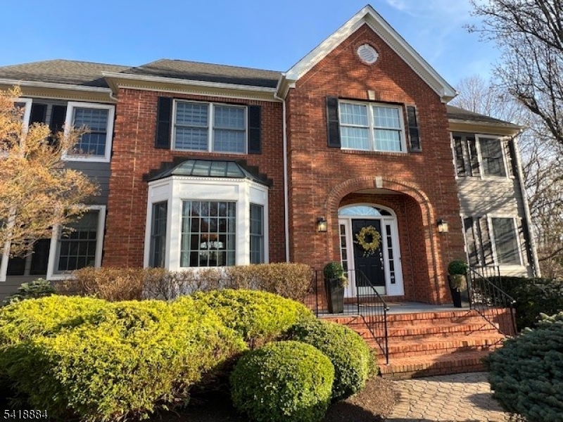 2 Fieldcrest Road Chester, NJ 07930 - Photo 4 of 47