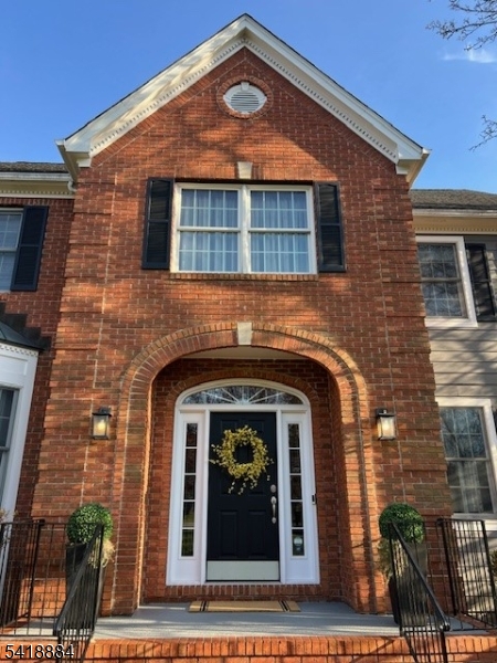 2 Fieldcrest Road Chester, NJ 07930 - Photo 5 of 47