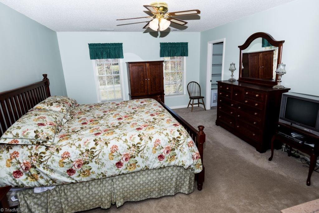 6948 Bridgewood Road Clemmons, NC 27012 - Photo 11 of 23 Master Bedroom