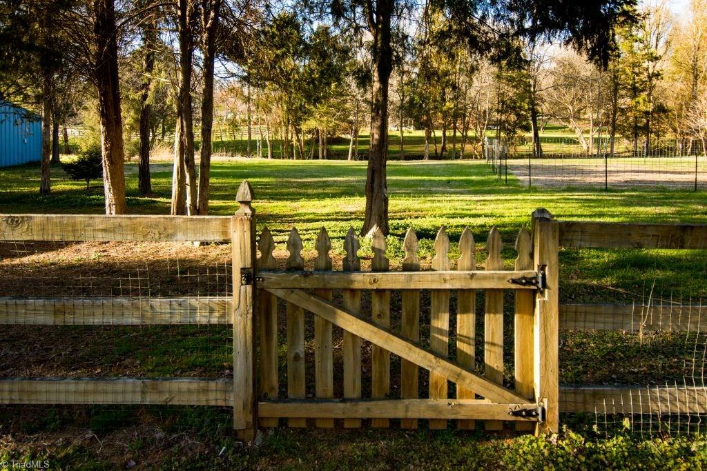 6948 Bridgewood Road Clemmons, NC 27012 - Photo 23 of 23 Gate to the Garden