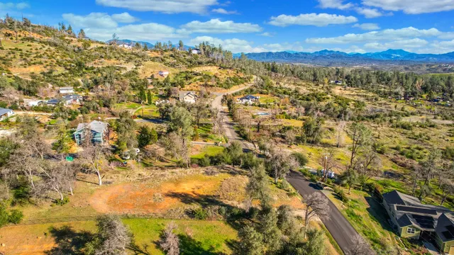 $719,000 | 10156 Victoria Drive, Redding, CA 96001