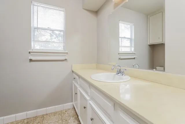 $2,145 | 1707 Corral Drive, Houston, TX 77090