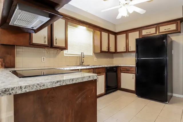 $2,145 | 1707 Corral Drive, Houston, TX 77090