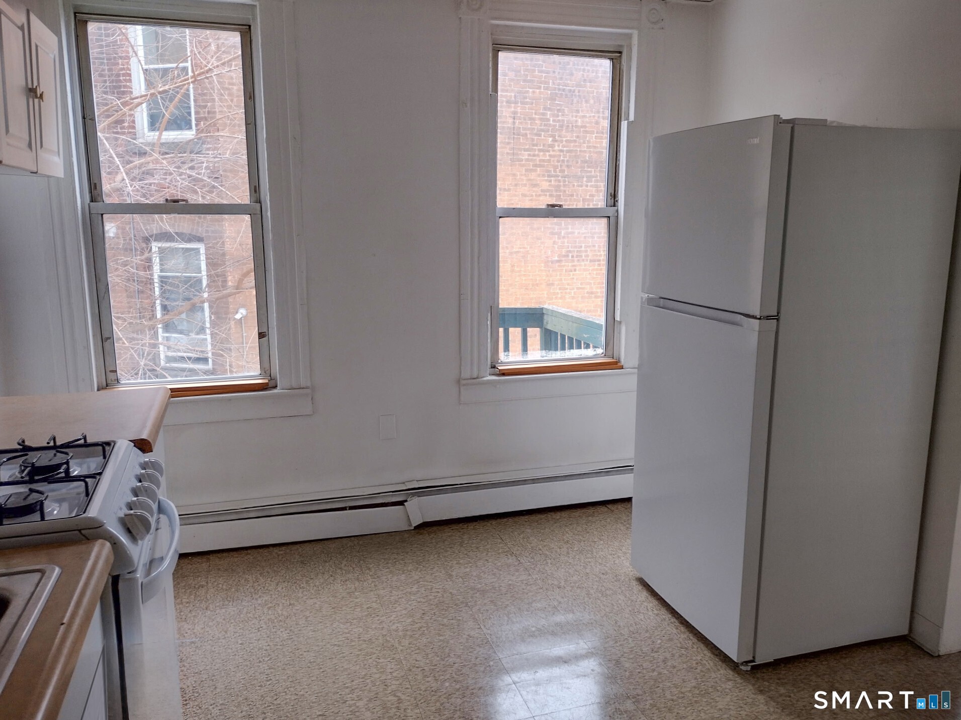 807 East Main Street Waterbury, CT 06705 - Photo 11 of 15