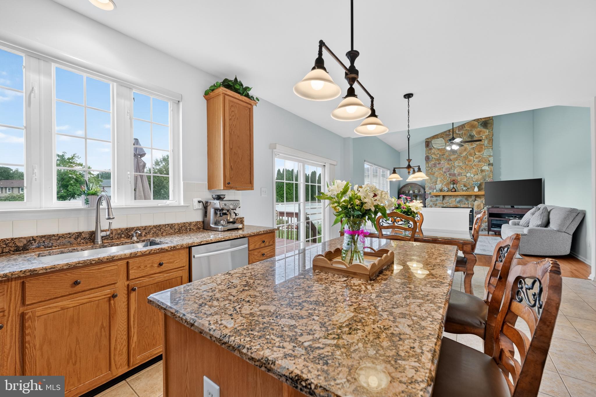 16 Amesbury Road Levittown, PA 19054 - Photo 12 of 57