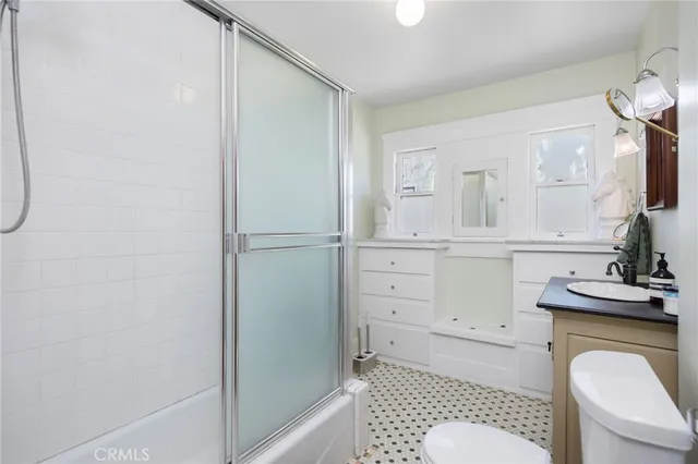 $749,900 | 1005 Roswell Avenue, Long Beach, CA 90804