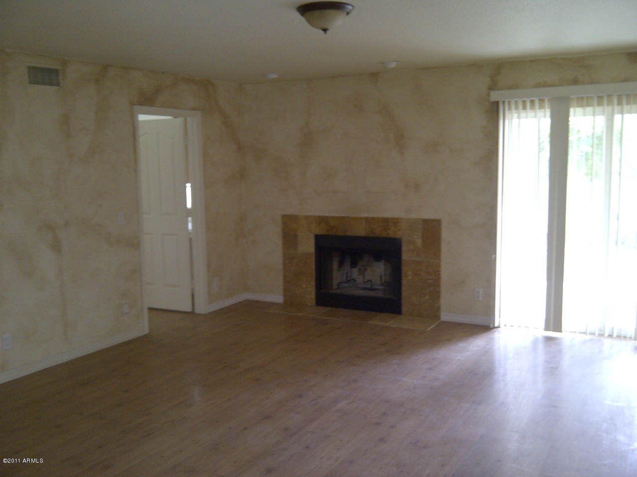 823 West Iris Drive Gilbert, AZ 85233 - Photo 6 of 13 Family Room