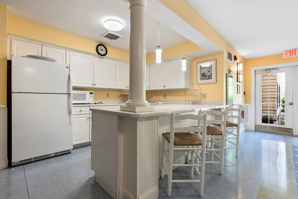 135 Beach Road, Unit 217 Salisbury, MA 01952 - Photo 20 of 24