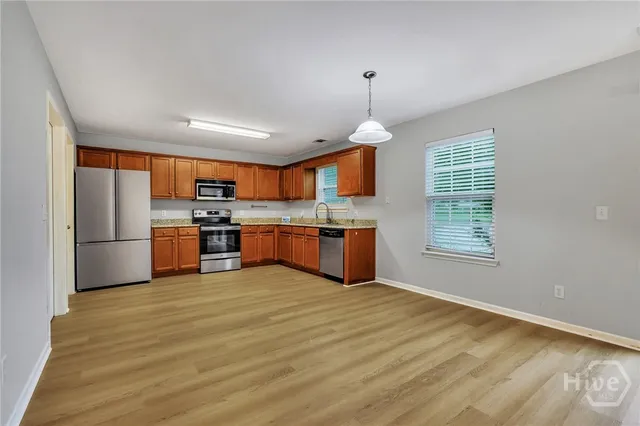 $2,250 | 50 Lake Shore Boulevard, Port Wentworth, GA 31407