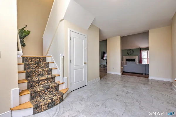 $999,900 | 30 Stonewall Lane, Monroe, CT 06468