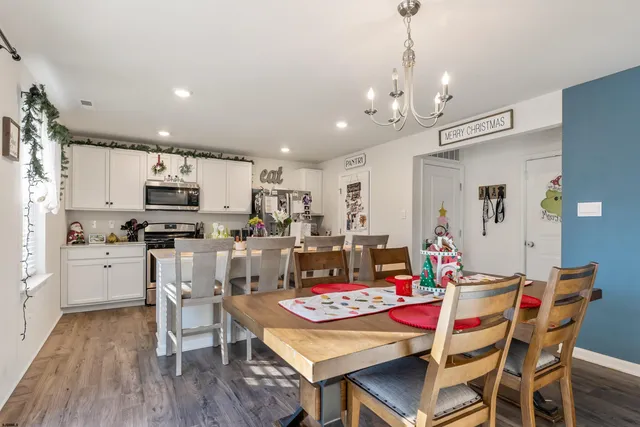 $449,000 | 10 Pin Oak Drive, Mays Landing, NJ 08330