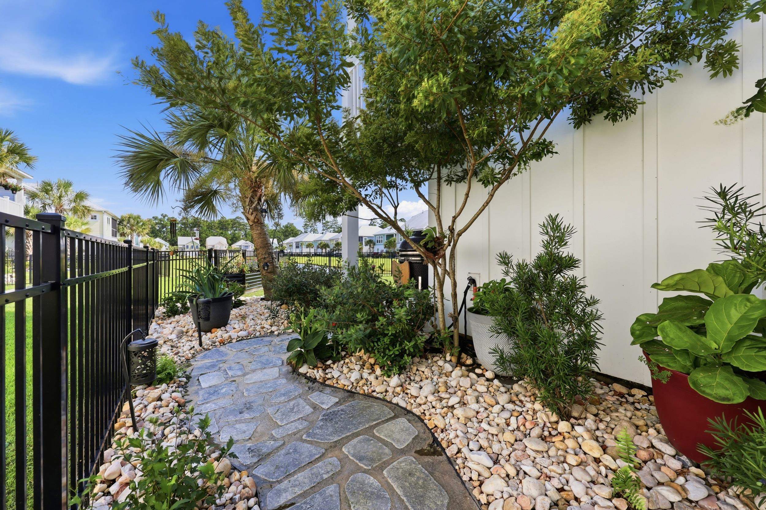 298 Splendor Circle Murrells Inlet, SC 29576 - Photo 31 of 40 Gallery Image 31