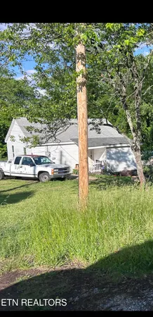 $165,000 | 308 Barnett Circle, Harriman, TN 37748