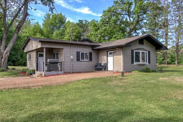 $898,000 | 14031 Highway 178 Trunk, Chippewa Falls, WI 54729
