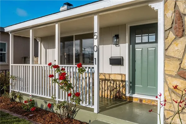 $849,000 | 501 South Pearl Avenue, Compton, CA 90221