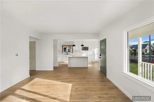 $849,000 | 501 South Pearl Avenue, Compton, CA 90221