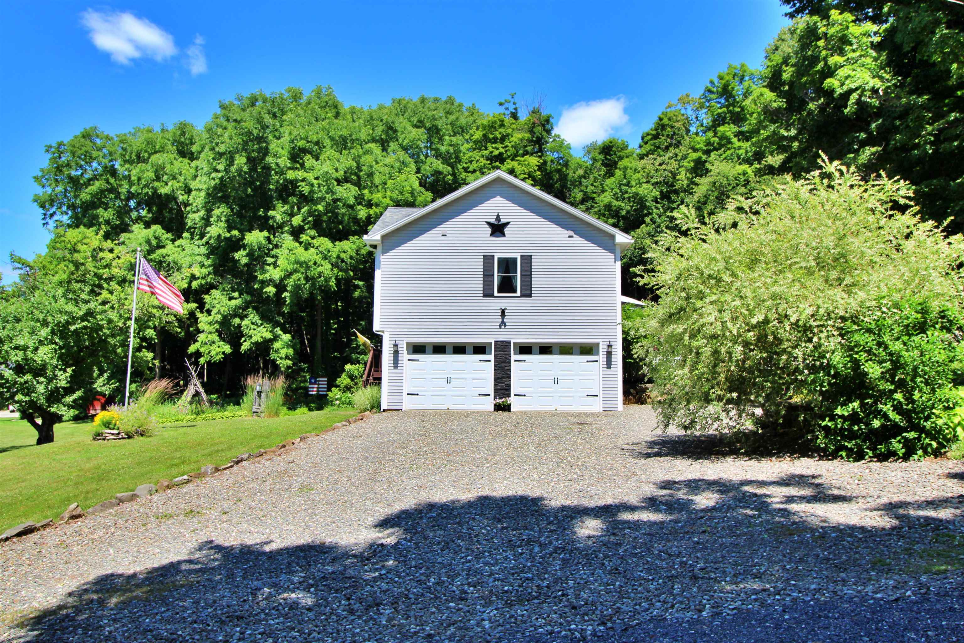 387 St Albans Road Swanton, VT 05488 - Photo 3 of 60