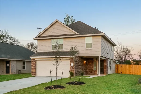 $1,975 | 8706 Lar-ree Oaks Circle, Houston, TX 77028