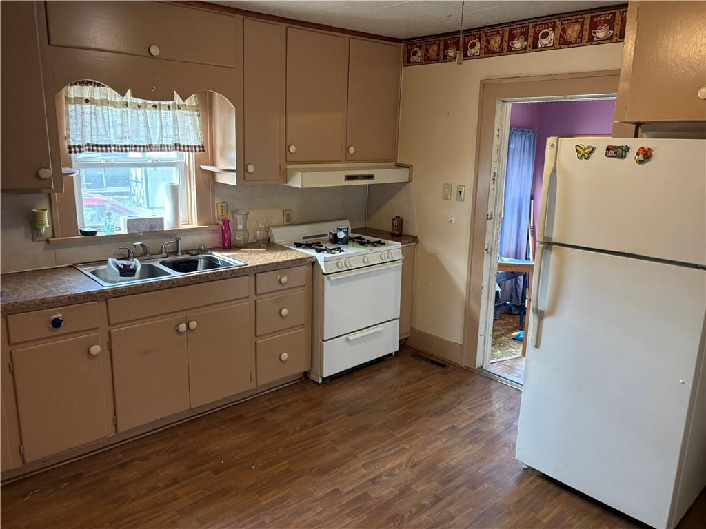 112 South Locust Street Cameron, MO 64429 - Photo 8 of 15