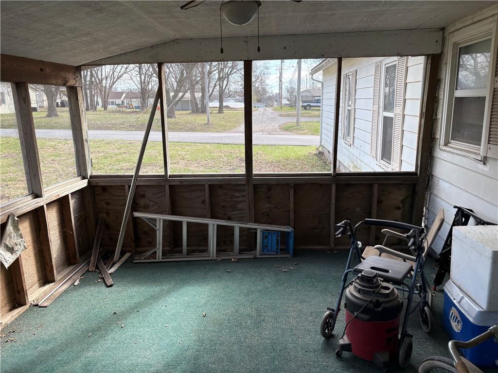 112 South Locust Street Cameron, MO 64429 - Photo 10 of 15