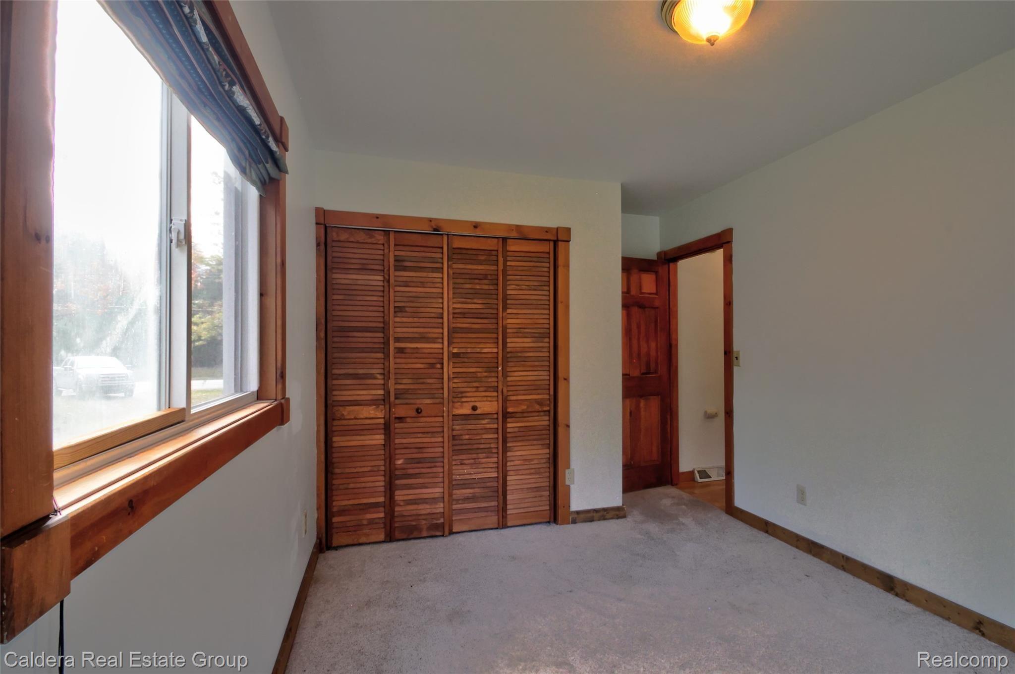 11630 Lake 15 Road Atlanta, MI 49709 - Photo 8 of 15 IMG_Bed Room 2 --_.jpg