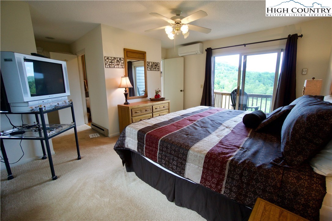 151 Knob Road, Unit 8 Blowing Rock, NC 28605 - Photo 11 of 25 Gallery Image 11