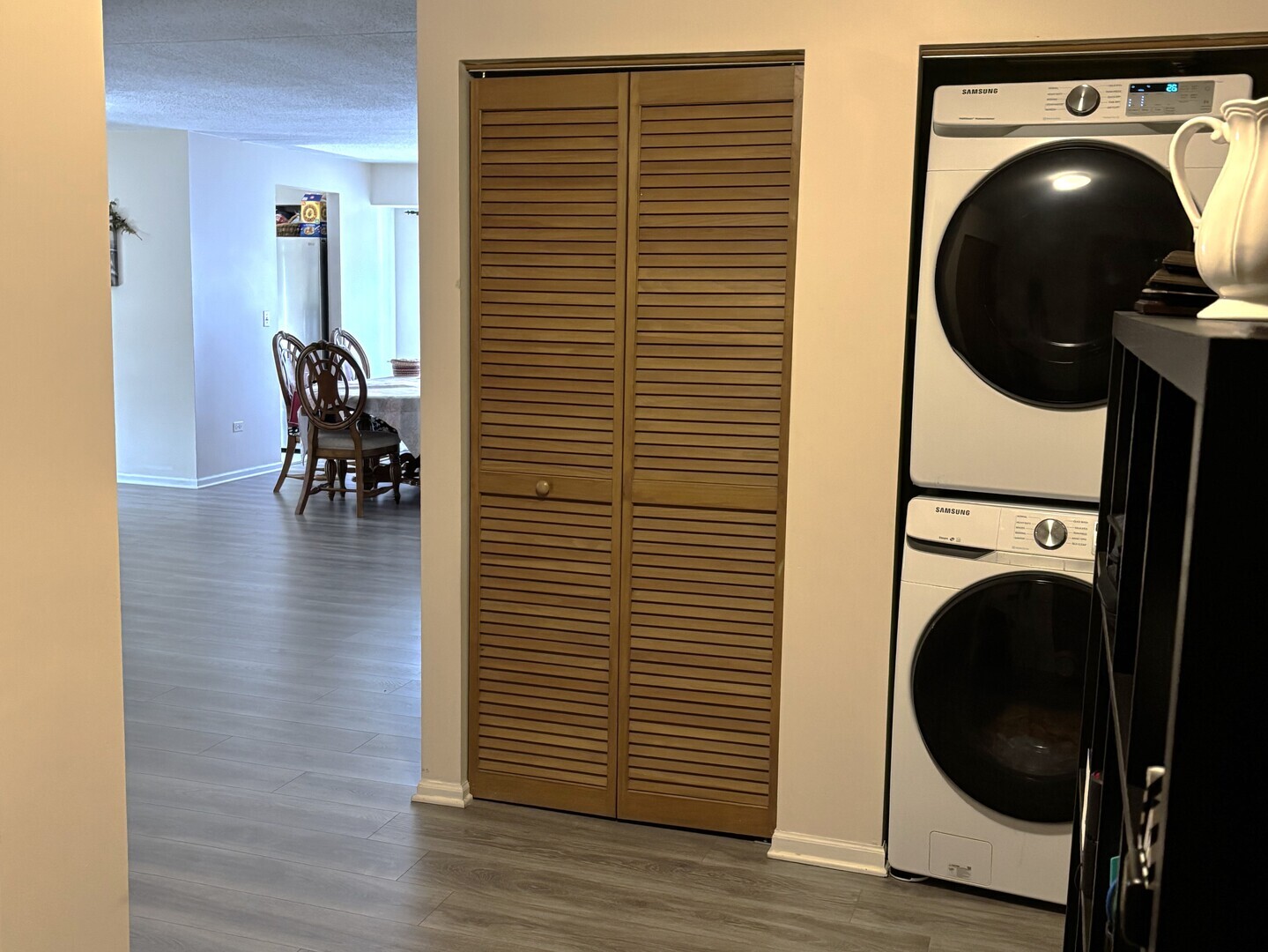 231 North Mill Road, Unit 11 Addison, IL 60101 - Photo 5 of 8