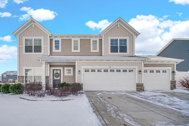 $474,500 | 208 Sweetbay Street, Valparaiso, IN 46385