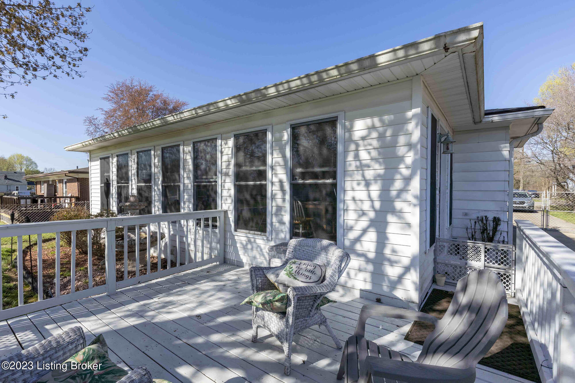 4735 Dover Road Louisville, KY 40216 - Photo 34 of 48 Dover034