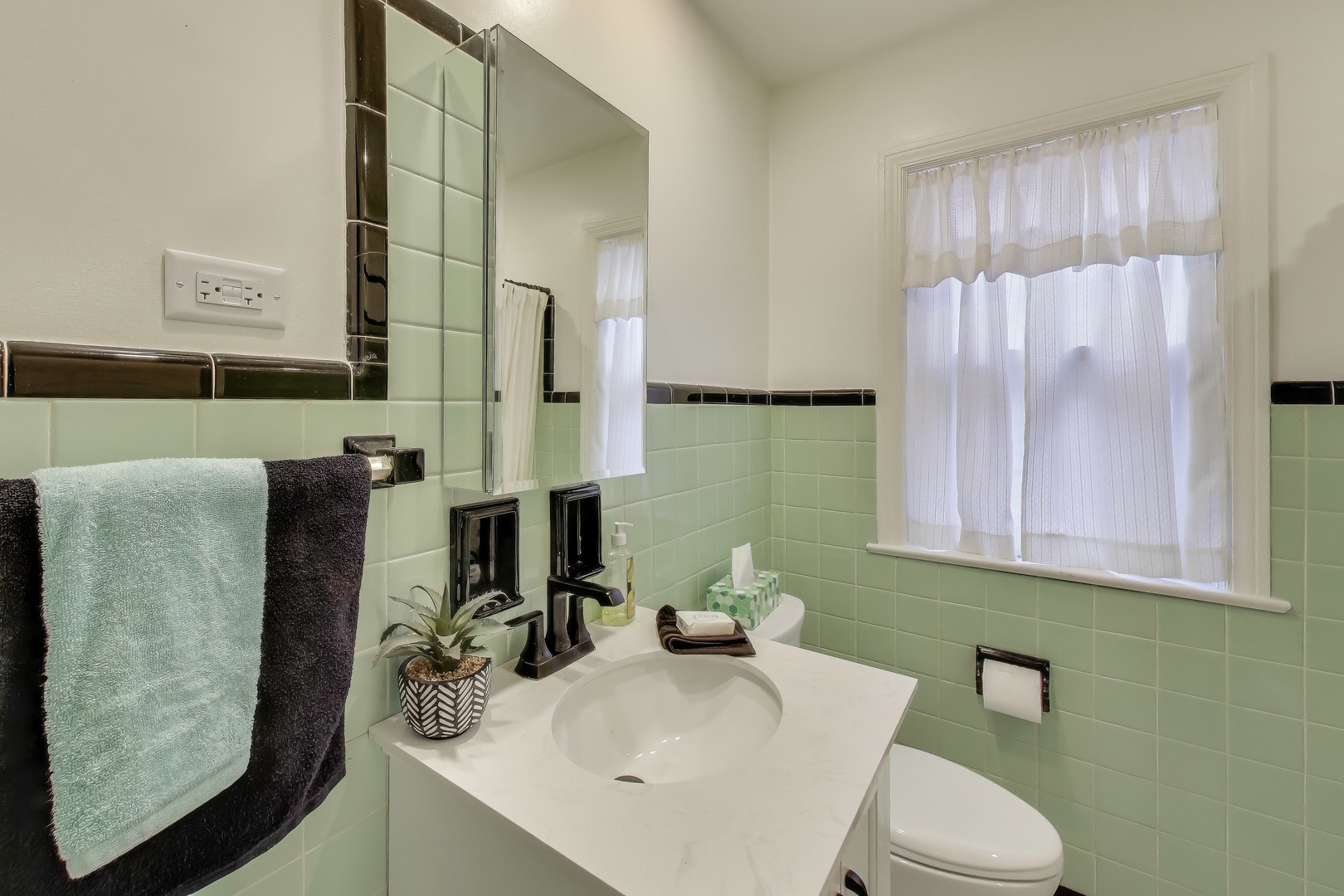 6544 West Devon Avenue Chicago, IL 60631 - Photo 19 of 56