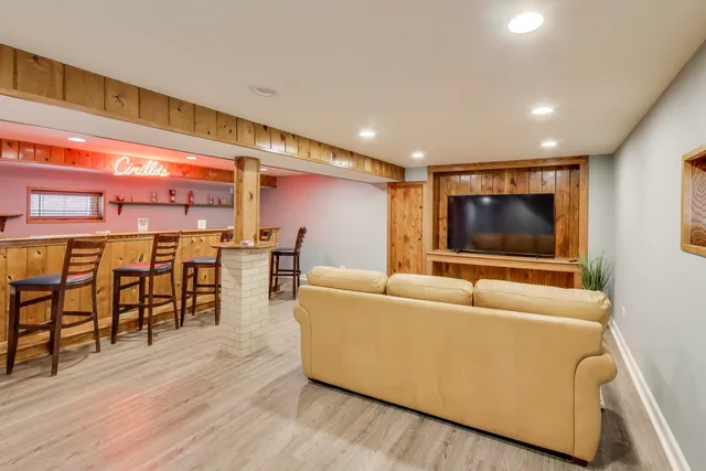 $649,995 | 6544 West Devon Avenue, Chicago, IL 60631