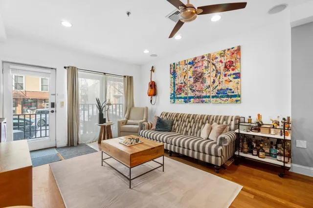 $978,000 | 415 Adams Street, Unit 1, Hoboken, NJ 07030