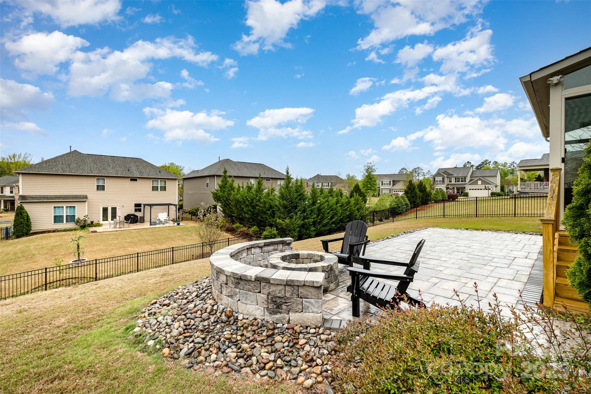 2014 Drawbridge Drive Fort Mill, SC 29707 - Photo 37 of 39