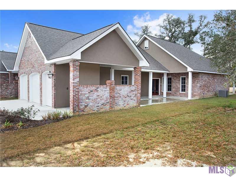 23711 Monarch Point Springfield, LA 70462 - Photo 1 of 12