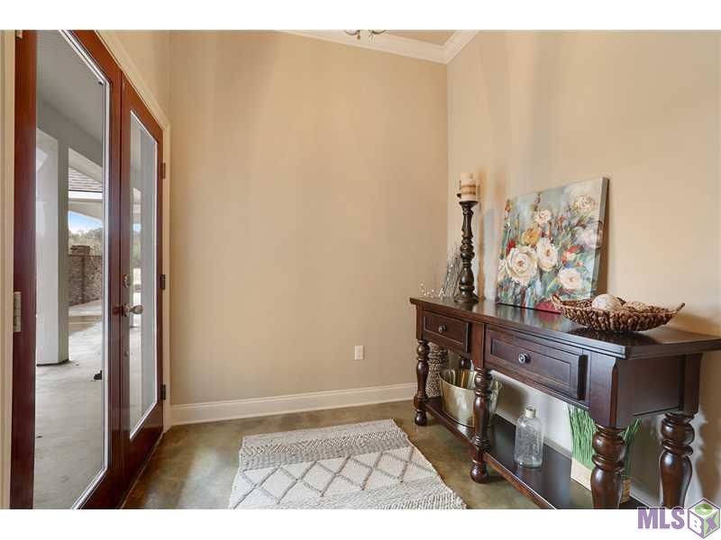 23711 Monarch Point Springfield, LA 70462 - Photo 7 of 12