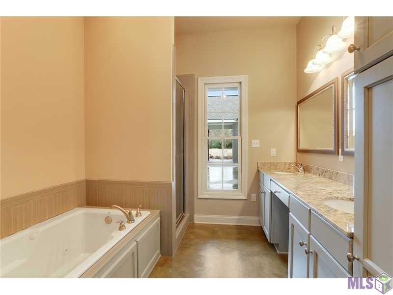 23711 Monarch Point Springfield, LA 70462 - Photo 10 of 12