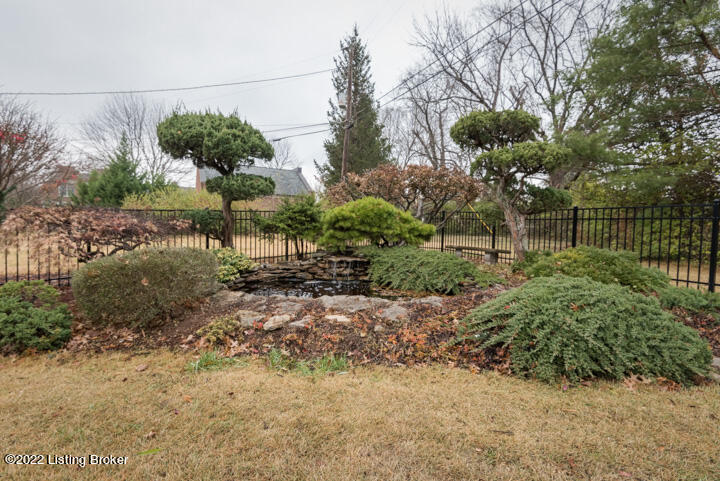 513 Brookview Road Louisville, KY 40207 - Photo 61 of 68 057